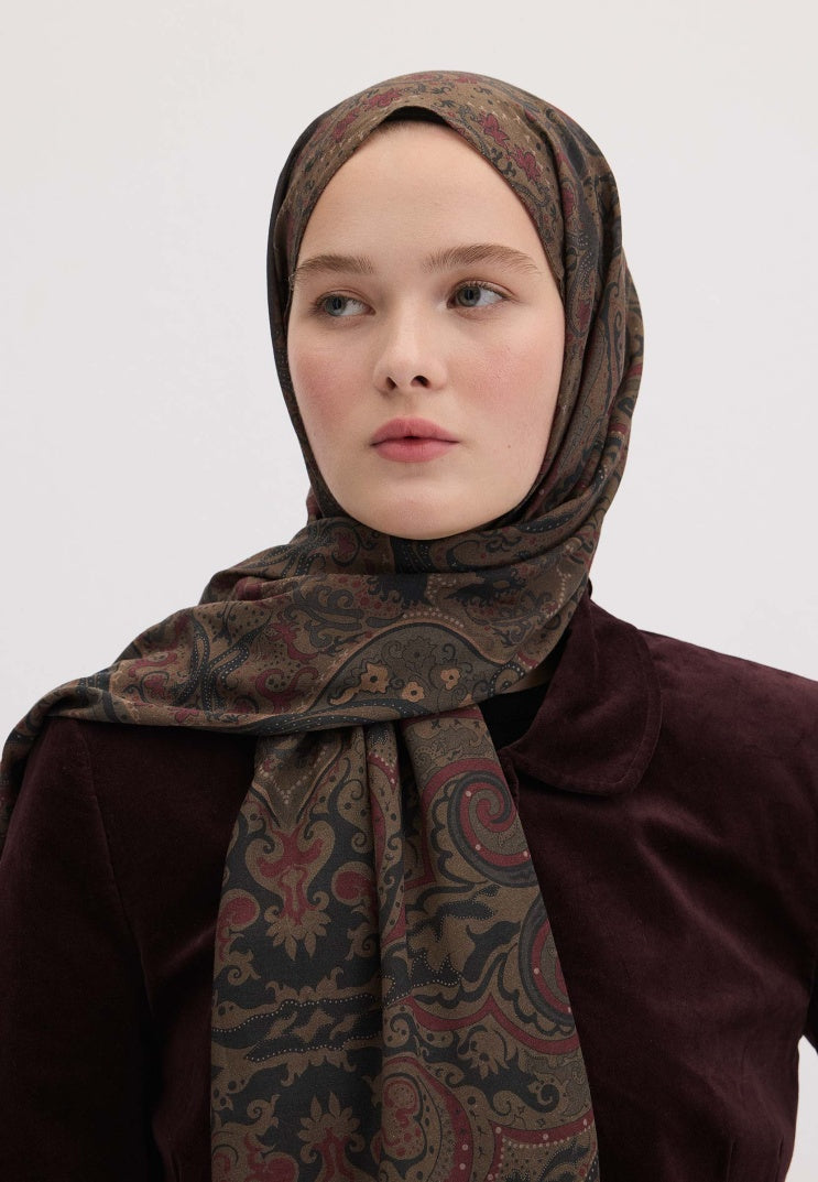 Etnic Paisley Pattern Hijab Dark Brown