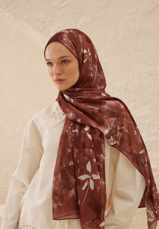 Lizzy Pattern Rami Hijab Bark Brown