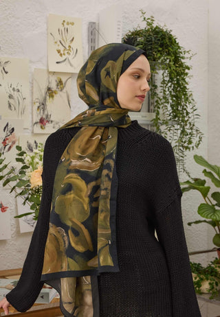 Dark Garden Pattern Hijab Olive Green