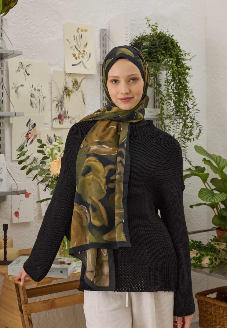 Dark Garden Pattern Hijab Olive Green