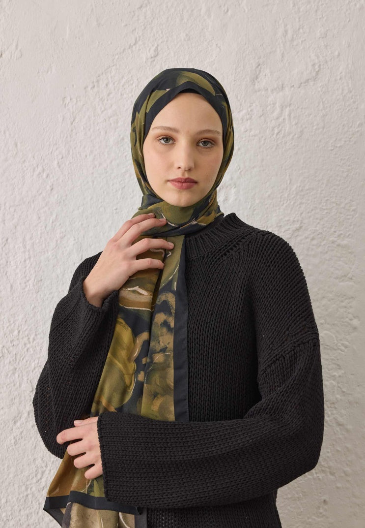 Dark Garden Pattern Hijab Olive Green