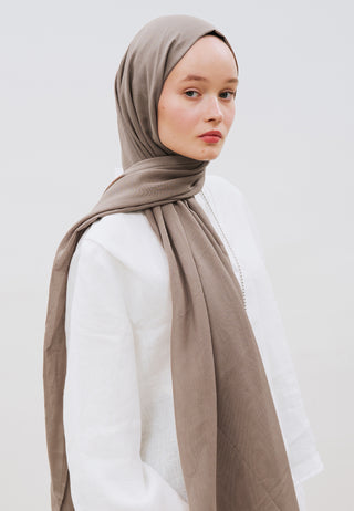Dünner Baumwoll-Voile-Hijab Staubbraun