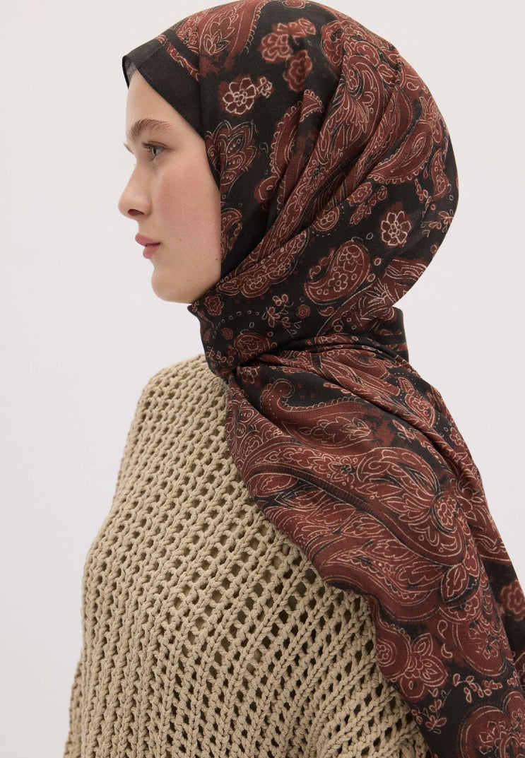 Freda Pattern Hijab Tile Brown