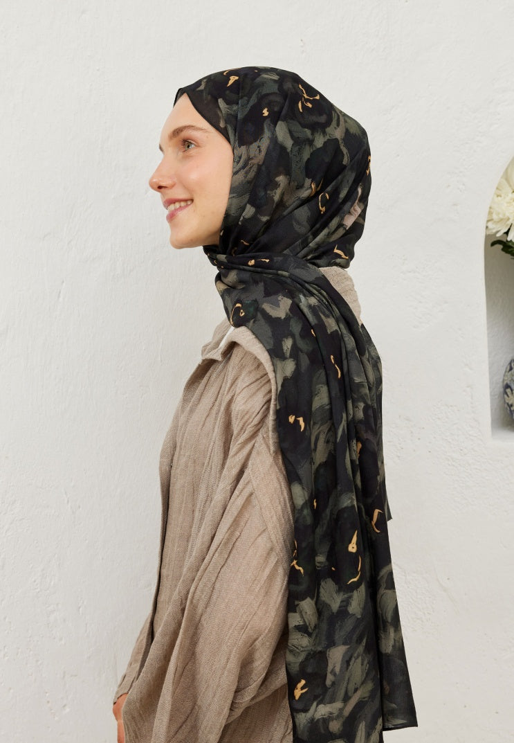 Hope Pattern Rami Hijab Anthracite