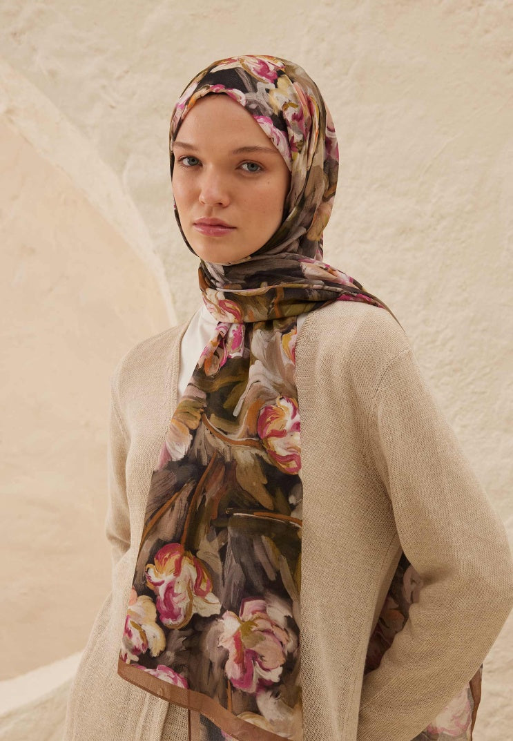 Lavinia Pattern Rami Hijab Brown