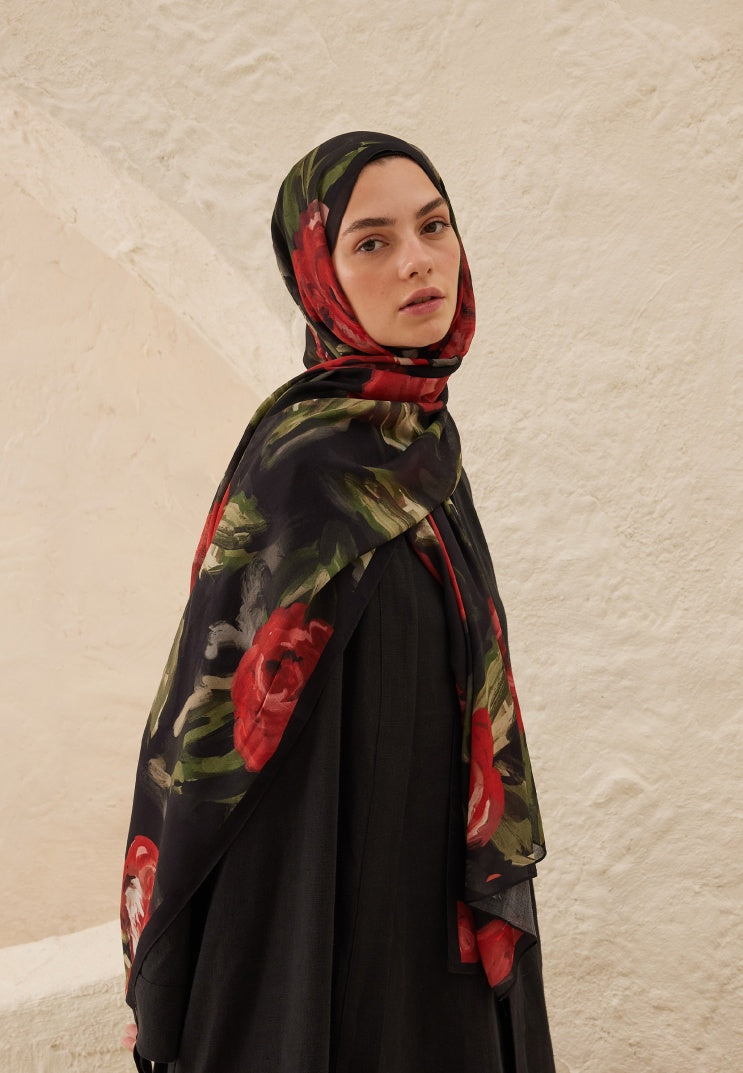 Summer Rose Pattern Rami Hijab Red