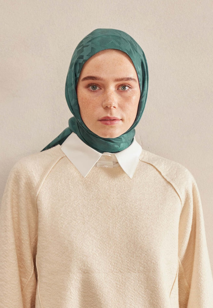 Houndstooth Jacquard Hijab Teal